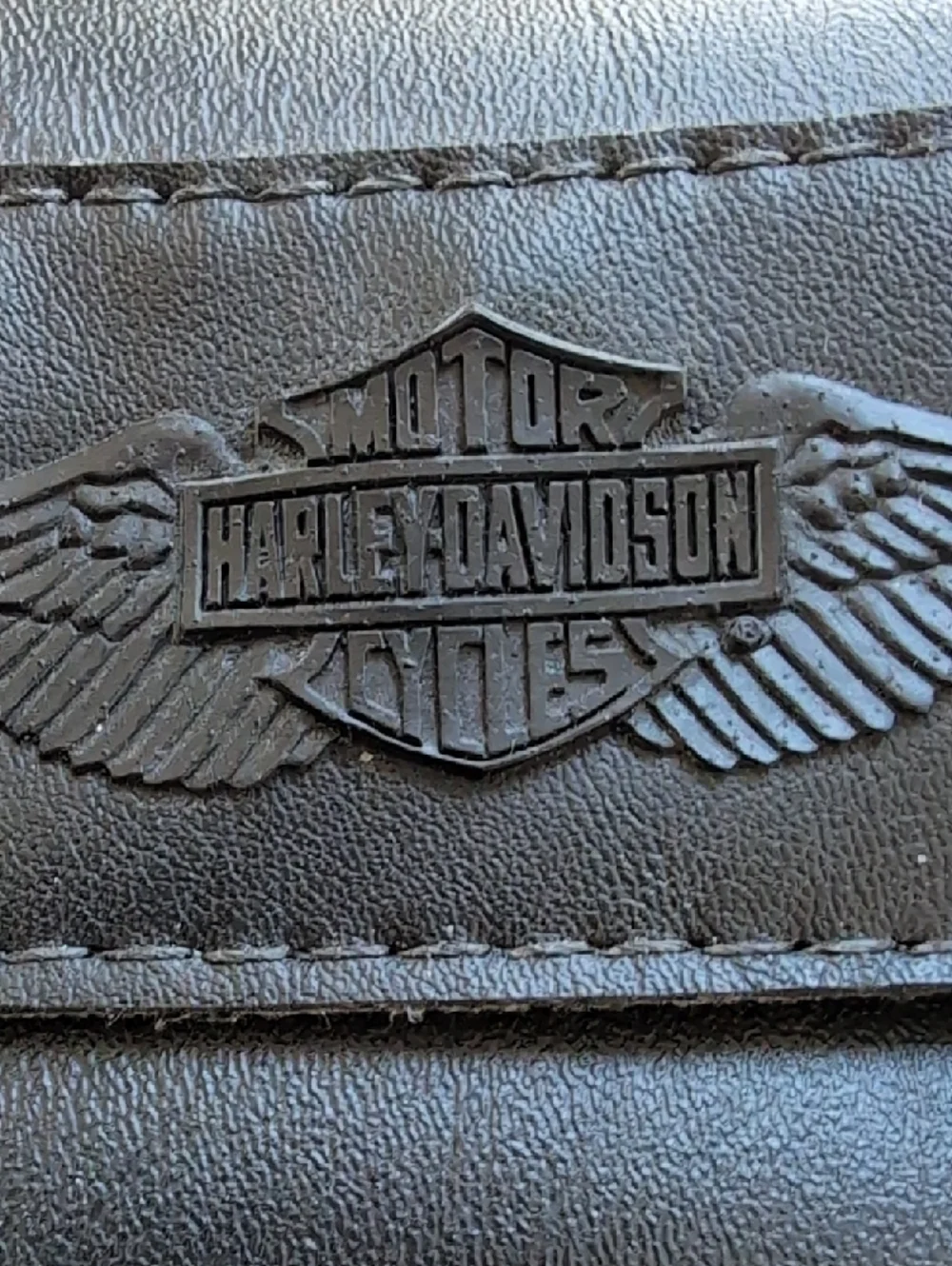 Harley-Davidson Black Motorcycle Handlebar Fork Bag with Buckle Straps - Picture 5 of 16